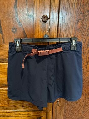 Title Nine Navy Athletic Shorts with Rust Belt